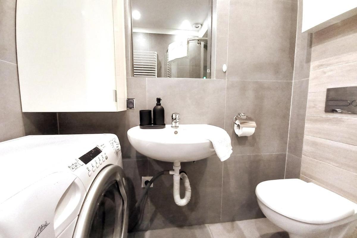 Old Town - Rzeszowska R6 Appartement